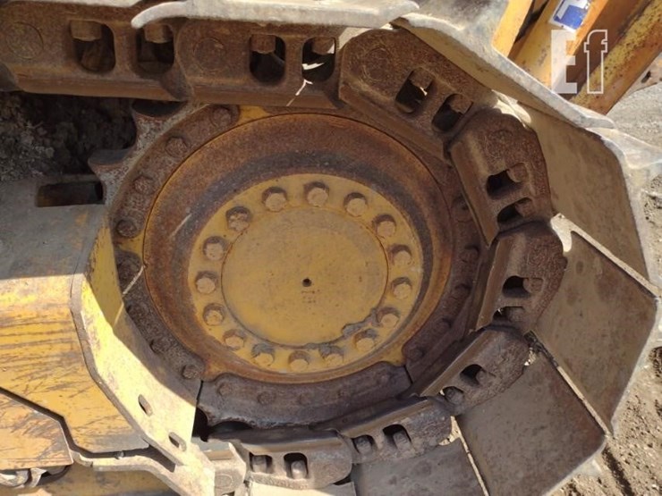 2012-deere-700j-lt-image-20