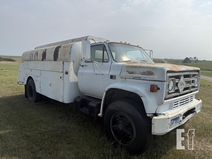 1981-gmc-7000-image-7