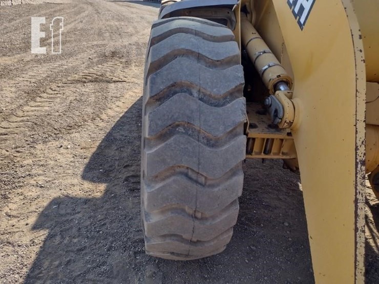 2003-deere-444h-image-20