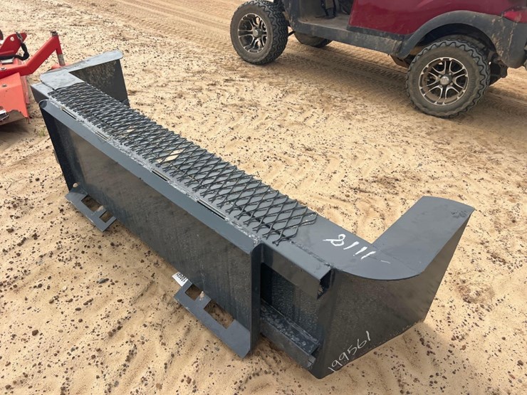 unused-x-star-70"-quick-attach-manure/snow-pusher-image-2