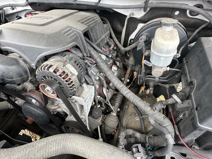 2013-chevrolet-silverado-image-53