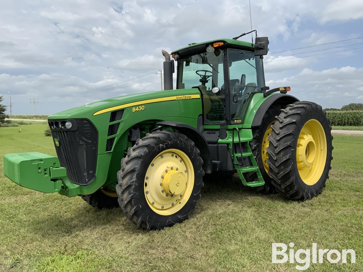 2007-john-deere-8430-image-1