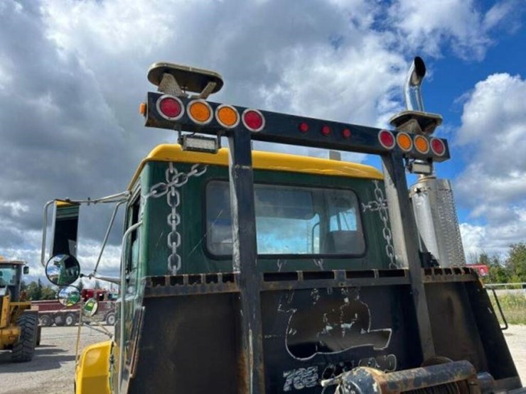 1999-mack-ch613-image-28
