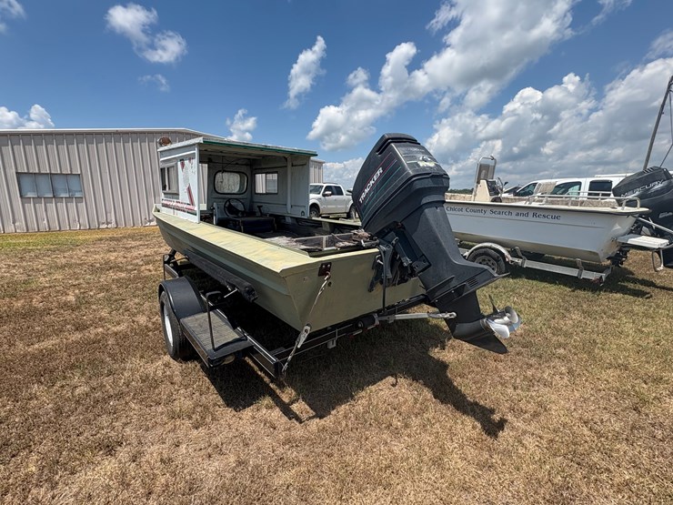 #72-•-#25995-•-17'-search-&-rescue-boat-w/75hp-outboard-motor-&-trailer-image-4