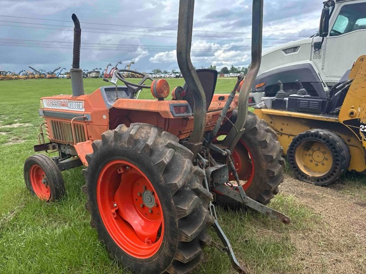 kubota-l2550-image-10
