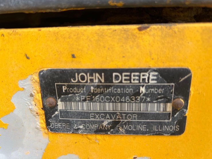 deere-160c-lc-image-12