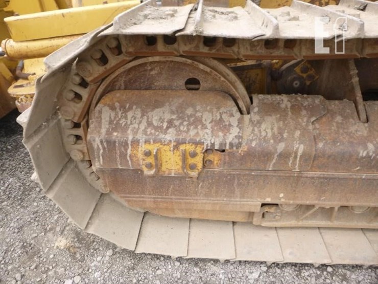 2005-caterpillar-d4g-xl-image-26