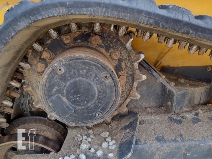 2022-deere-333g-image-28