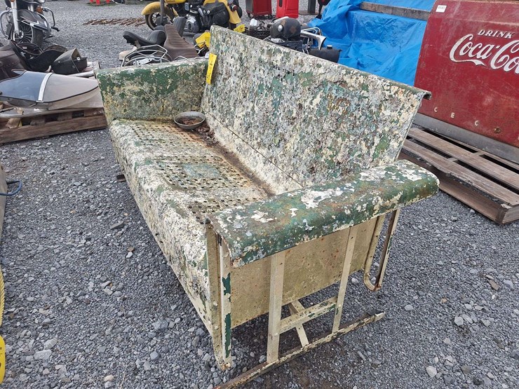 qty-(2)-metal-rocking-lawn-chairs-&-metal-glider-lawn-couch-image-10