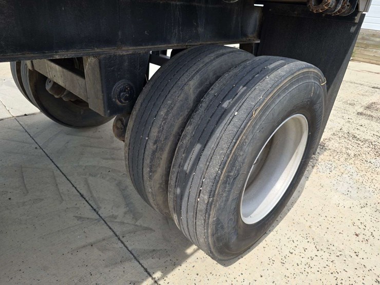 1998-transcraft-eagle-aluminum-flat-bed-trailer,-spread-axle,-11r22.5-tires-on-all-aluminum-rims,-ne-image-20