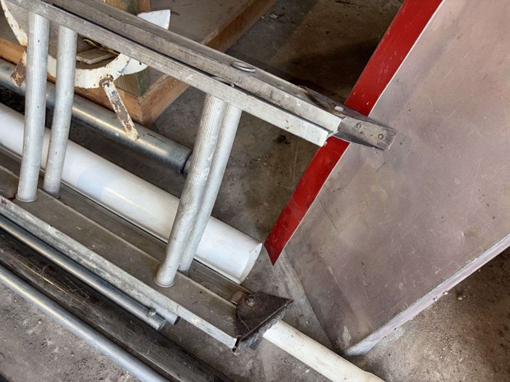 12’-aluminum-ext-ladder-image-3