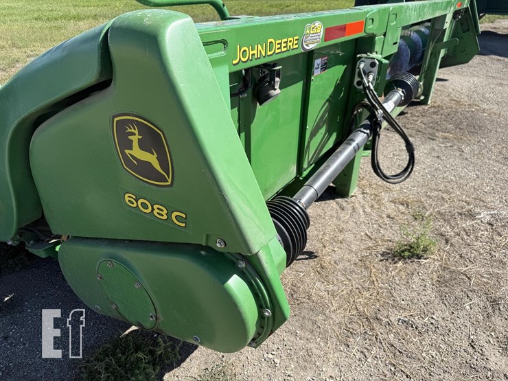 2012-john-deere-608c-image-16