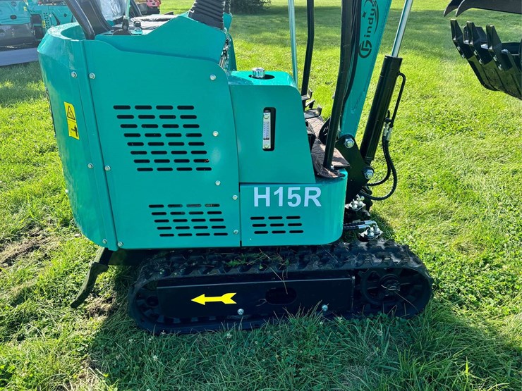 2025-cfg-industrial-h15r-mini-excavator-...-unused-image-5