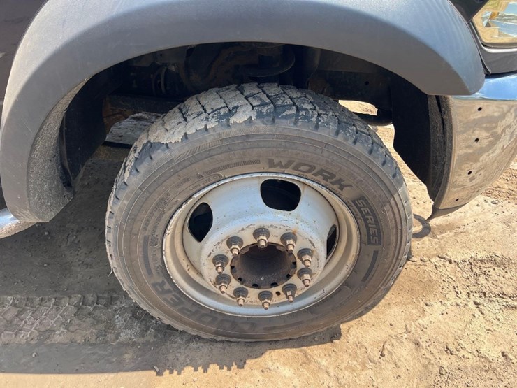 2015-dodge-ram-4500-image-19