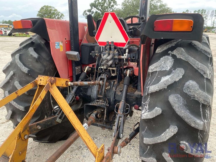 massey-ferguson-583-image-17