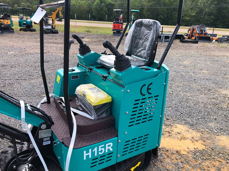 #75-•-cfg-h15r-mini-excavator-image-5