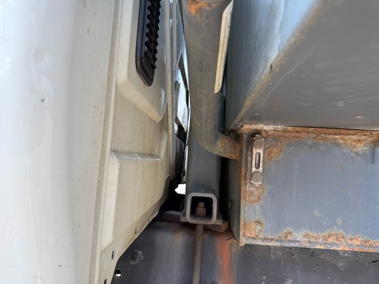 2005-international-durastar-4300-image-49