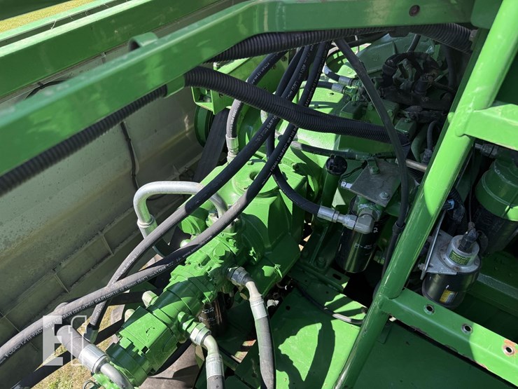 2009-john-deere-9770-sts-image-17