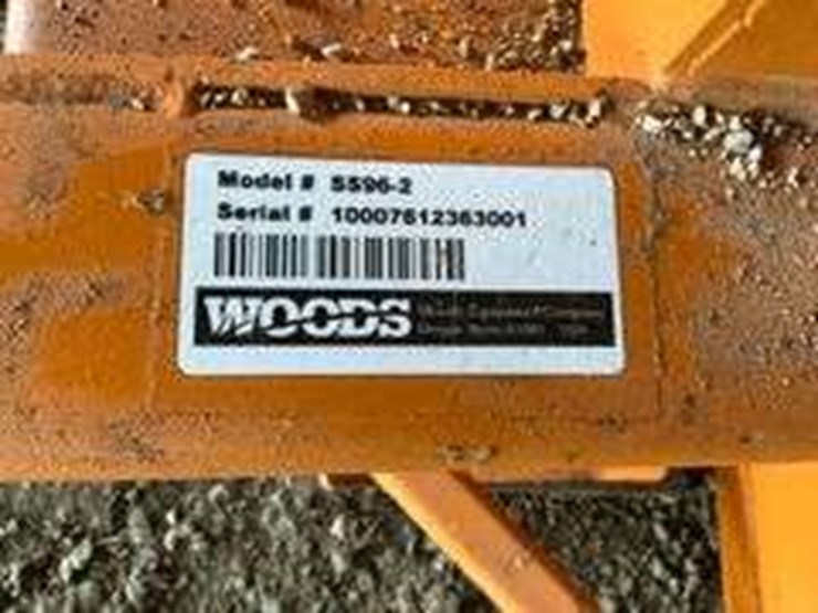 woods-ss96-2-snow-blower,-8',-1000-pto,-3-pt.,-dual-auger,-hyd.-chute,-manual-spout-image-9