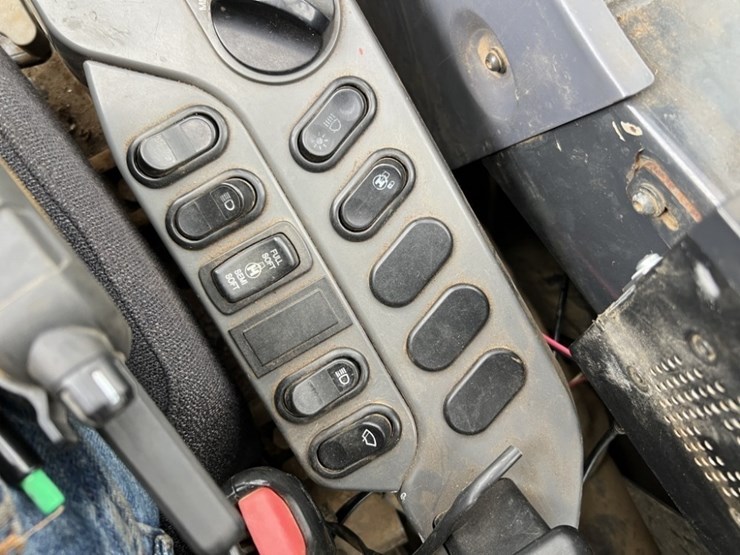 komatsu-pc240ll-image-42