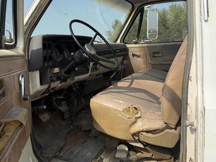 1981-gmc-7000-image-22