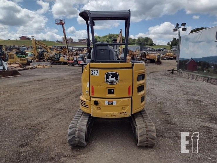 2021-deere-26g-image-4