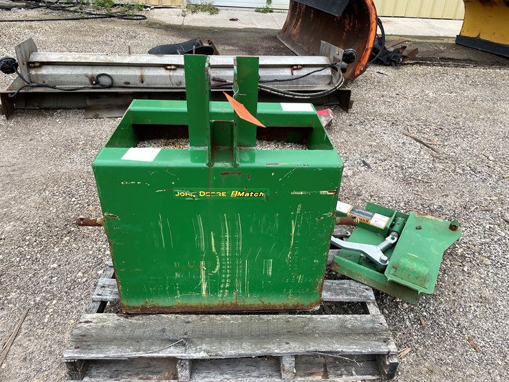 #9870-•-john-deere-3-pt-weight-box-image-2
