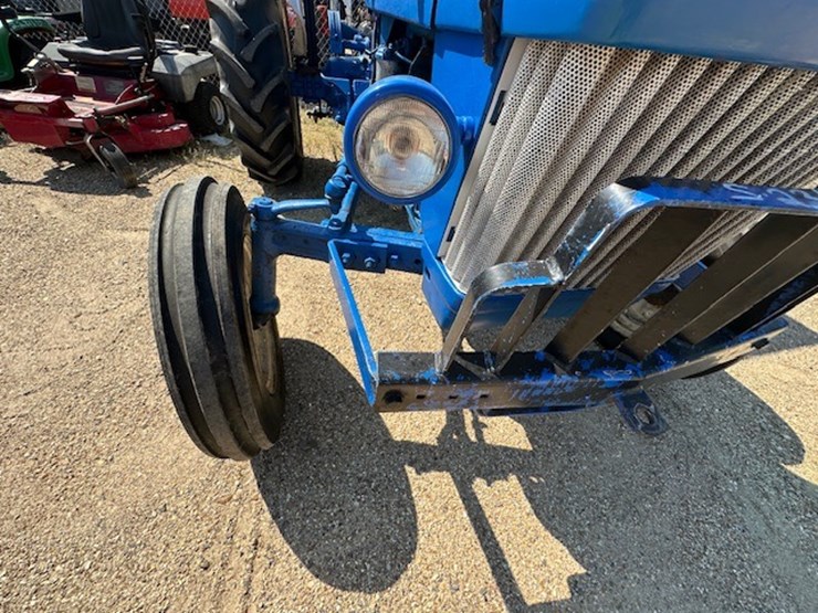 ford-2910-image-37
