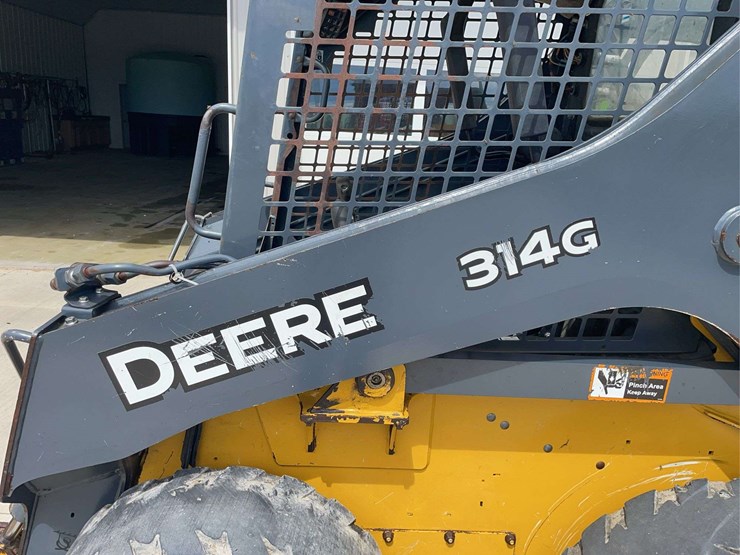 deere-314g-image-2