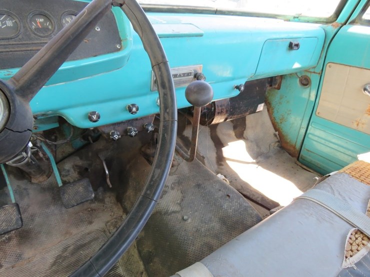 1965-dodge-d200-early-version-pickup-image-12