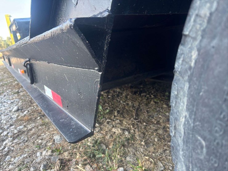1973-trailmobile-38’-lowboy,-18’-well-with-ramps-image-14