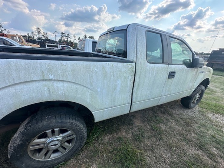 2014-ford-f150-image-16
