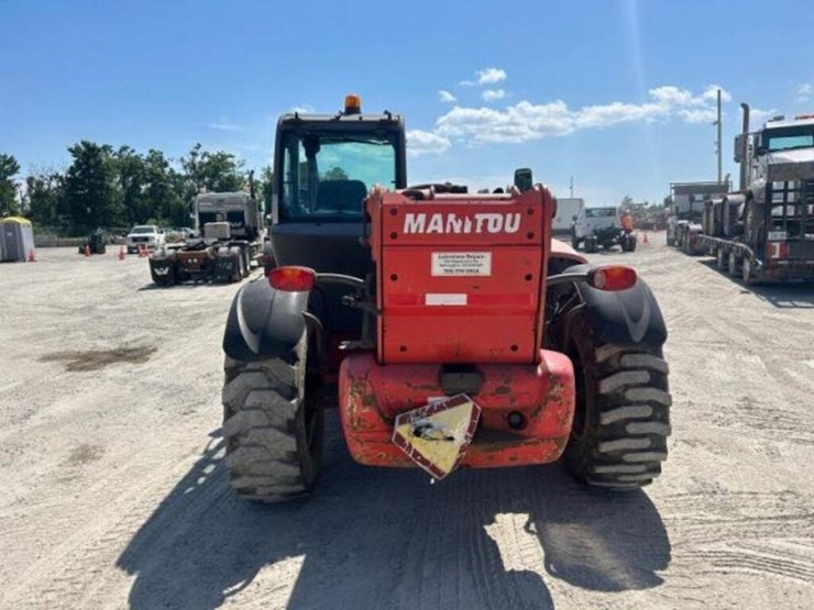 2010-manitou-mt1058-image-4