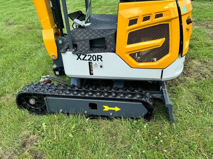 2025-cfg-industrial-xz20r-mini-excavator-...-unused-image-2