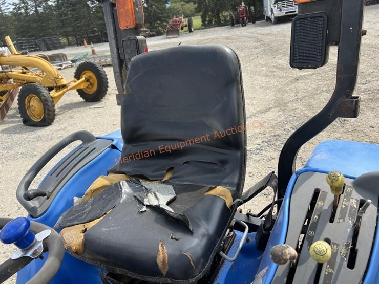 new-holland-tc34da-image-18