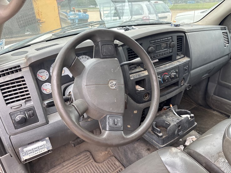 2007-dodge-ram-3500-image-8