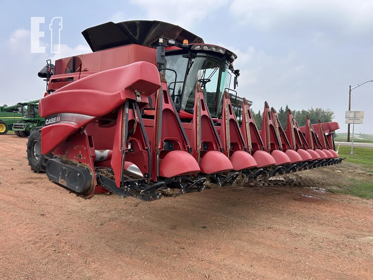2008-case-ih-2412-image-1