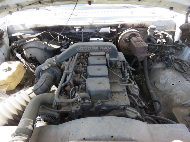 1990-dodge-ram-350-image-12