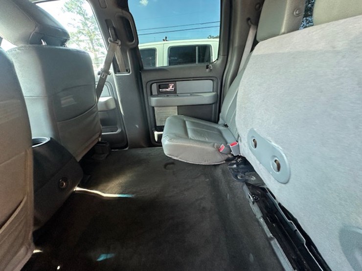 2014-ford-150-image-29