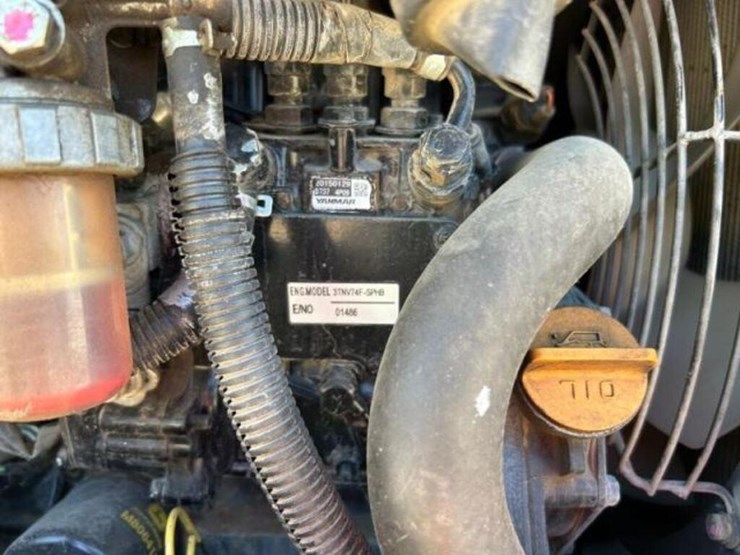 2015-deere-17g-image-21