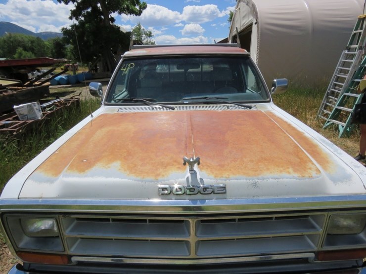 1990-dodge-ram-250-image-18