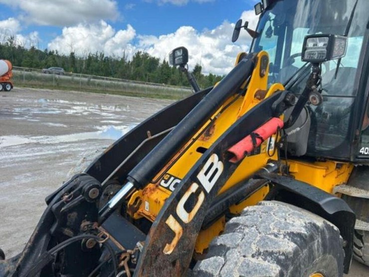 2019-jcb-409-image-29