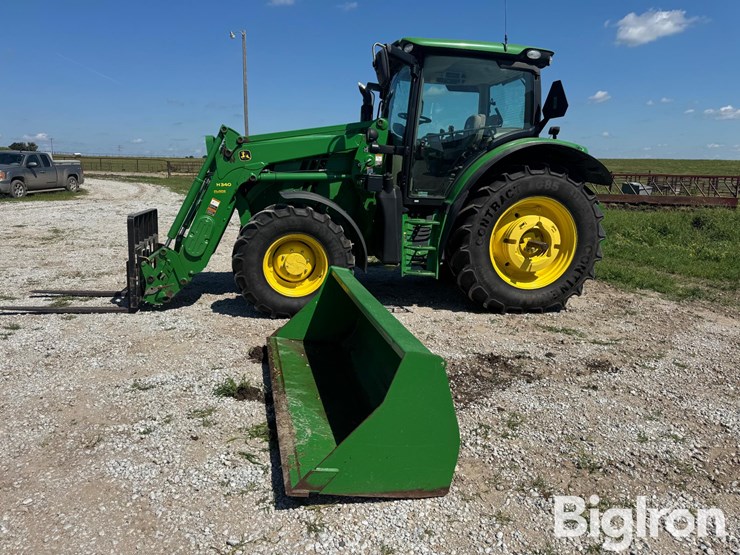 2014-john-deere-6125r-image-2