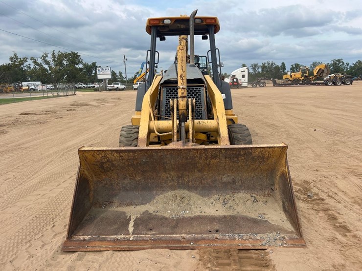 2002-deere-310g-image-7