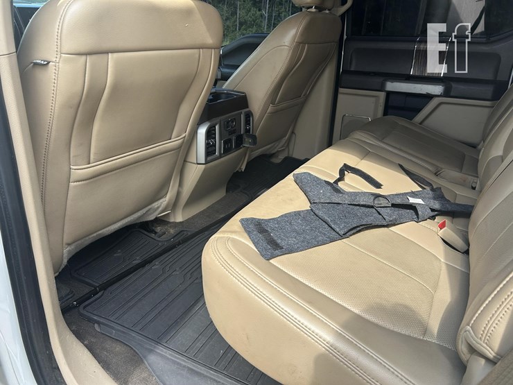 2020-ford-f150-image-24