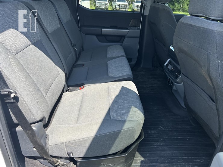 2021-ford-f150-image-35