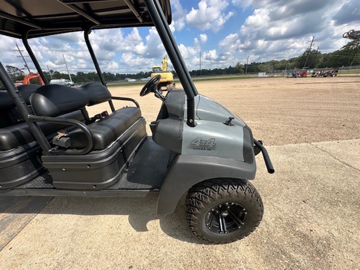 #66-•-club-car-carryall-1700-image-39