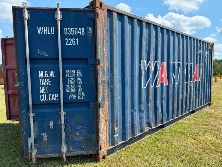 20'-shipping-container-image-10