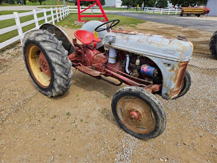 ford-8n-image-7
