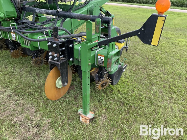 2009-john-deere-1720-ccs-image-9